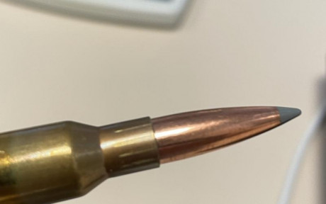 Buenas tardes, un conocido me ha pasado unas cuantas balas recargadas del 6,5x55, las cargaba con el kit 00