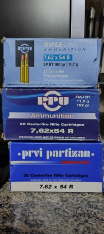 Ayer pase por el campo de tiro a hacer una dianas con mi R700 CT , llevaba 10 cartuchos de 168gr Match 20