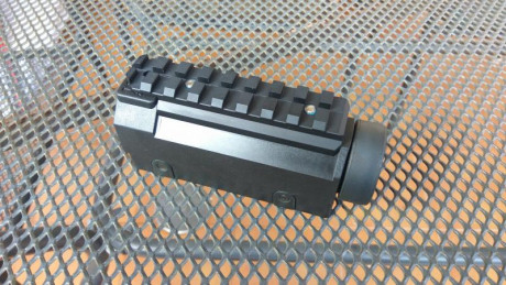 Vendo este visor, es la óptica militar Hensoldt de 3 aumentos que lleva el G36, versión adaptable a cualquier 02