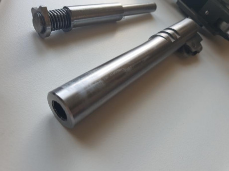Se vende una HPS de 5", con armazón STI 2011 y cañón pesado.

Para quien no lo sepa, comentaros que 21