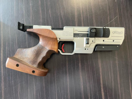  VENDIDA 

Vendo Walther SSP Electrónica año 2020. 
Único propietario.
Talla M.
Funciona perfectamente.
Incluye 00