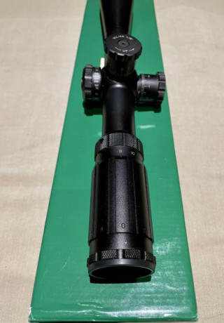 Vendido Visor Mueller Target 8-32x44, en su caja y embalaje, tapas y parasol metálico originales tubo 11