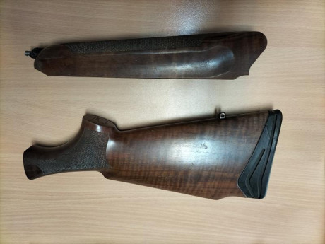 vendo conjunto completo de culata + guardamanos y cantonera de rifle benelli argo E.  El conjunto esta 02