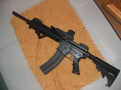benga seniores colgar las fotos de nuestras M4 cal.22
esta es la mia 02