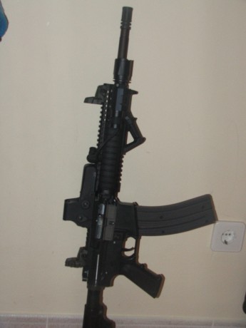 benga seniores colgar las fotos de nuestras M4 cal.22
esta es la mia 11