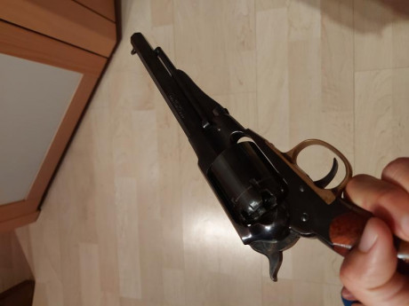 Buenas compañeros, vendo una serie de armas porque quiero hacer hueco y adquirir algo nuevo. Me perdonen 22