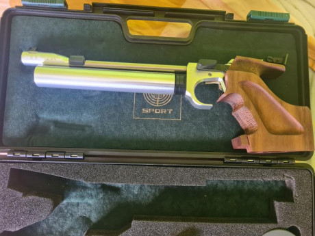 Vendo esta steyr lp2 año 2019 que como se puede apreciar esta impoluta, pues tan solo tiene 3 años.
Viene 02