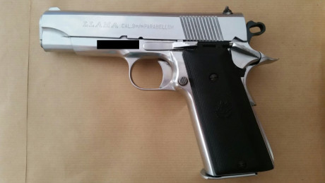 Hola!

LLAMA modelo MAX calibre 9m/m pb con dos cargadores 300 euros   Guiada en F 

Walhter  P38  calibre 02
