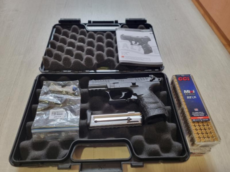 Pongo a la venta esta preciosa y ultracompacta Walther P22Q

 *Caracteristicas:* 
Cañon - 3,4"
Calibre 02