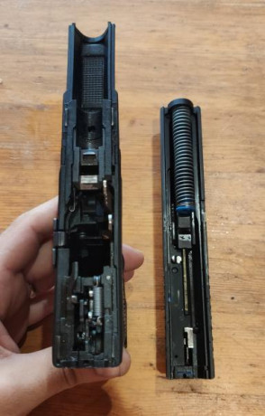 Pongo a la venta mi Walther P99 AS calibre 9mm, en perfecto estado estético y de funcionamiento. Guiada 12