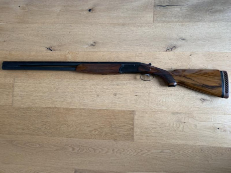 Buenos días,

vendo escopeta superpuesta Beretta S58 Trap del año 1969 con juego de 3 choques. Es muy 02