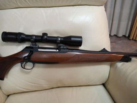 Vendo rifle Sauer 202 en calibre 8x68s ,monturas Appel y visor Swarovski 1.5-6x42,tiene maderas de grado 20