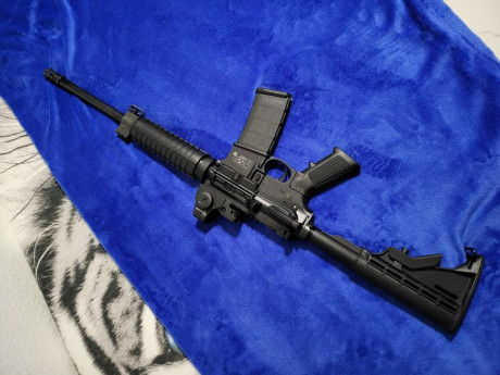 Después de pensarlo mucho pongo a la venta s&w ar15 300 blackout 
1 cargador limitado 
2 cargadores 02