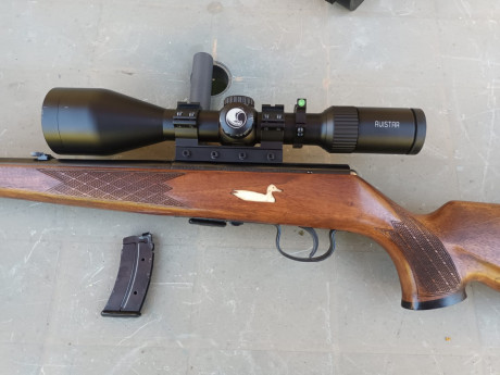 Se vende preciosa carabina Anschutz 22 LR superprecisa con visor de 3 a 12 aumentos, maderas muy cuidadas 02