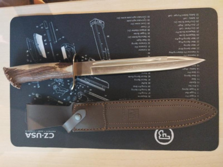 90€ con envio, tlf 691764229
Estado nuevo 00