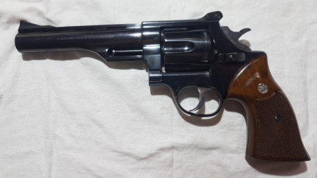 Aunque es el arma que más me gusta de todas las que tengo, debido a que no la uso y por necesitar cupo 02