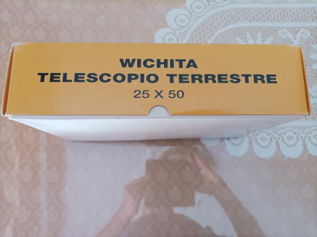 Vendo telescopio terrestre compacto.
Está completamente nuevo con su caja, estuche o bolsa para llevar 02