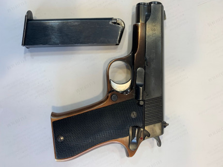 Vendo Pistola STAR Modelo BKM, calibre 9 mm parabellum.
Funciona perfectamente y el estado de conservación 00