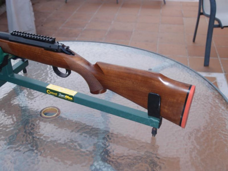 Pues nada vendo rifle de cerrojo sichling calibre 338 wm
Cañon de 61cm con rosca de fabrica,cerrojo a 12