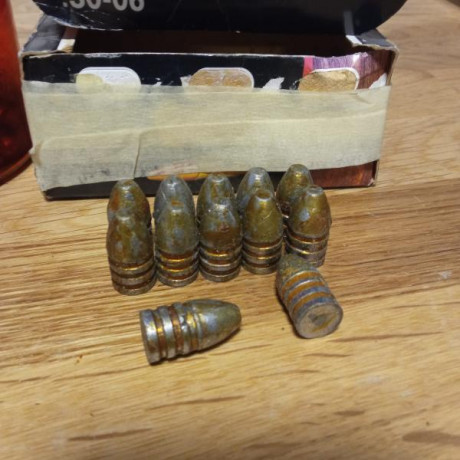 Vendo Rolling Block modelo Sueco/Danés 1867 en calibre 12.7x44R, que es una calibre 50.

Se trata de uno 40
