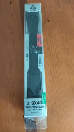 Se vende Visor UTG 3-9x40 TF2+Tactical.
Retícula Mil-Dot.
Visión muy clara.
Ángulo protector de deslumbramiento.
Tapas 00