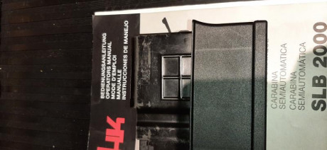 Aaarriba....Vendo cargador de 10 cartuchos original HK para el modelo 
Hk slb 2000. Cal 30-06.es válido 02