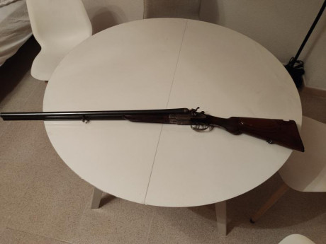 Paralela de perrillos calibre 12, marca Eduardo Schilling modelo San Eustaquio Barcelona. Antigüedad del 00