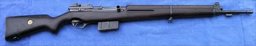 A ver si alguno de vosotros tiene un FN 49, me acabo de comprar uno y tengo algunas dudas,
Por ejemplo, 100