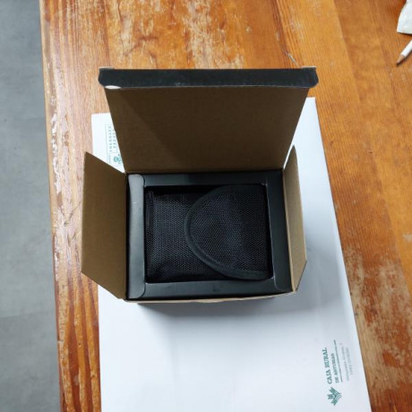 Buenos dias,

Se vende Telemetro LaserWorks EasyFinder de 1.000 Metros de alcance. No se ha usado. El 10