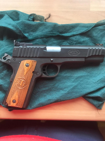 Vendo pistola STI Spartan V en muy buen estado. 750 €.

El arma está en Madrid 10