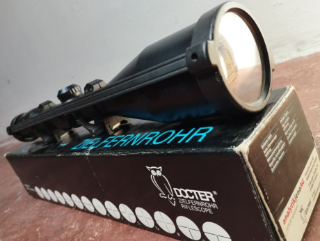 Visor Docter VZF 3-12 X 56 casi nuevo

--------Vendido--------------

Lo compré para hacer esperas y lo 02