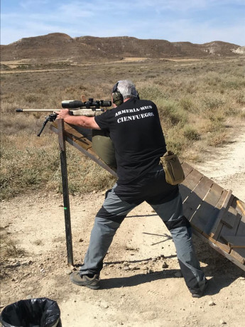 Vendo Sabatti US Tactical EVO del 6.5 x47 cañón de 26" 660 disparos y con libro de recarga. Por  30
