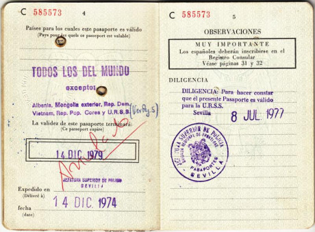  EN RECUERDO Y HOMENAJE A LOS QUE YA NO ESTÁN. 

Si pones en  GOOGLE   PASAPORTES EN LA MEMORIA  da igual 62