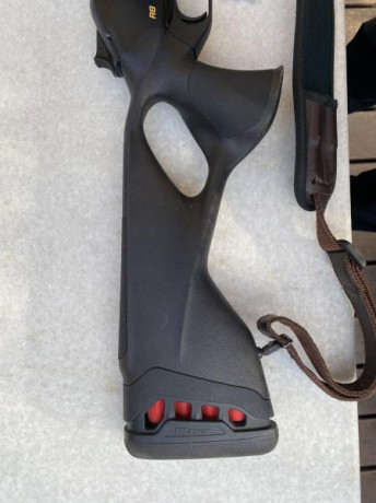 pido 6.000 euros

Se vende R8 a tope de extras con cañon jagdmatch excepcional en 7mm Remington Magnum. 02