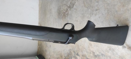 Blaser R8 profesional en calibre 8x68s, con magnaport y cargador fijo. Tiene algo más de 2 años demostrable 01
