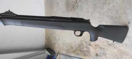 Blaser R8 profesional en calibre 8x68s, con magnaport y cargador fijo. Tiene algo más de 2 años demostrable 00