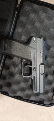 Buenas tardes a todos .
Un compañero me ha pedido que le ponga a la venta este arma ,se trata de una HK 02