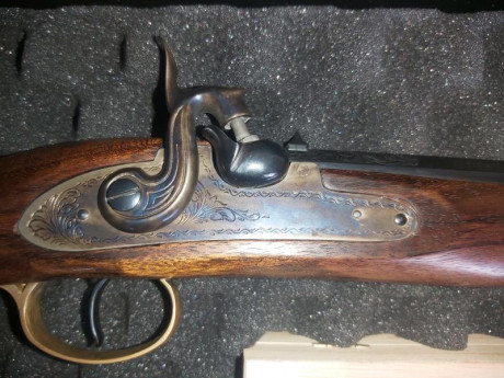 Hola buenas.

Pongo a la venta estas tres pistolas.

Se trata de una KENTUCKY ARMI SPORT cal.45 lc de 10