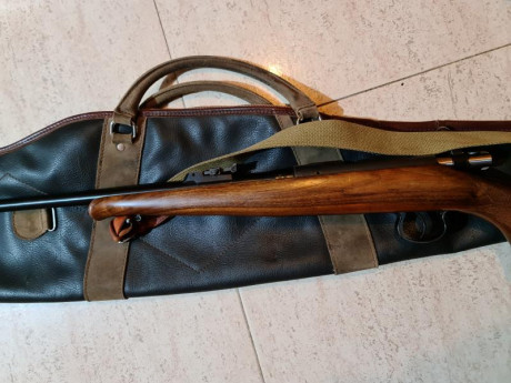 :papa: Vendo brno 2e  22lr  buen estado de maderas y pavon minimas marcas de uso casi nada..mas que conocida 12