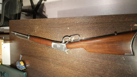 Hola, en venta rifle Rossi en acero inoxidable
Calibre 357 38
Apenas usado, solo en alguna tirada vaquera 02