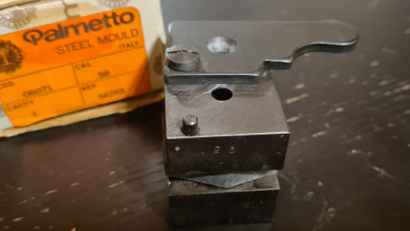 Harpers ferry Zoli, con turquesa Palmeto de acero, del 58 450 euros. tiene algun tiempo pero tira muy 20