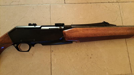 Tengo un Browning Long Track, calibre 30,06, con bases y anillas Appel, de 30, (lo valoro en 950€).
Mas 01