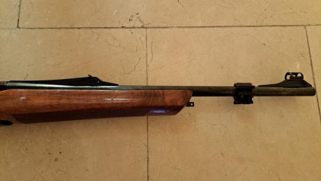 Tengo un Browning Long Track, calibre 30,06, con bases y anillas Appel, de 30, (lo valoro en 950€).
Mas 00