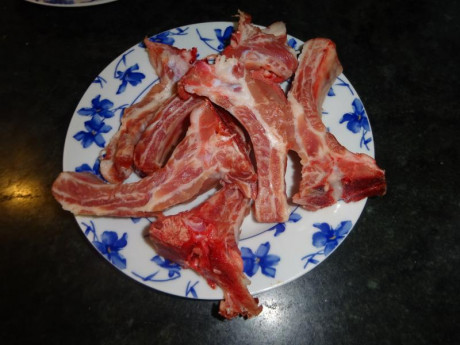 Hoy para comer acelgas hervidas y chuletón de vaca gallega vieja con seis semanas de maduración en cámara 10