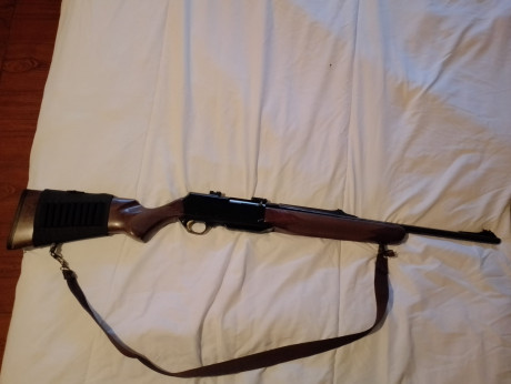 Un amigo vende este rifle, es un BAR ll en muy buen estado con bases apel, pide 950e
 IMG-20221010-WA0060.jpg 02