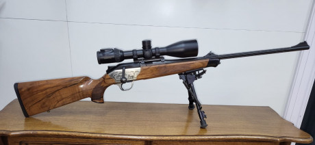 Se vende blaser r8 luxus
Madera grado 5
Cañon 7 mm Rm.acanalado
Del 2020.practicamente sin uso
Funda blaser 02