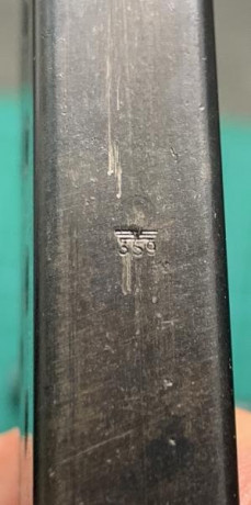 Vendo P38 inutilizada, periodo de 2ª G.M., marcada con código "cyq", fabricada por Spreewerke 30