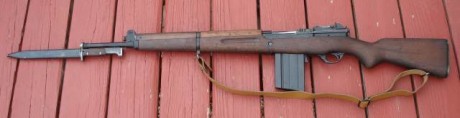 A ver si alguno de vosotros tiene un FN 49, me acabo de comprar uno y tengo algunas dudas,
Por ejemplo, 170