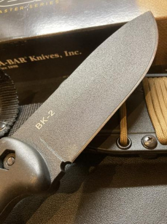 Buenas tardes señores. Pongo en venta parte de mi colección. 

Spyderco Desgonfly 2 80€ 
CRKT M16-14SF 31