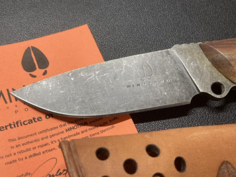 Buenas tardes señores. Pongo en venta parte de mi colección. 

Spyderco Desgonfly 2 80€ 
CRKT M16-14SF 60